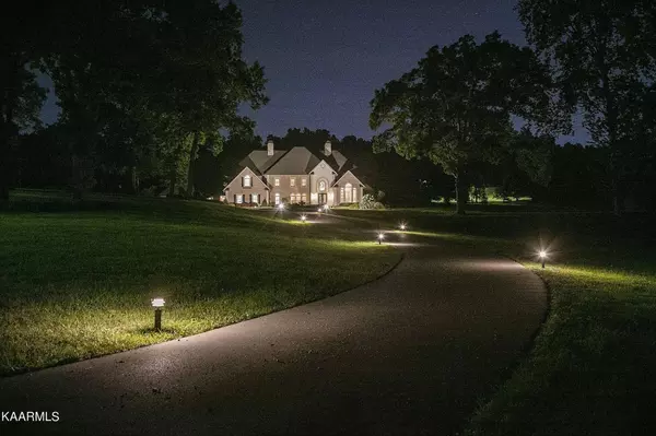 Knoxville, TN 37920,2921 Maloney Rd