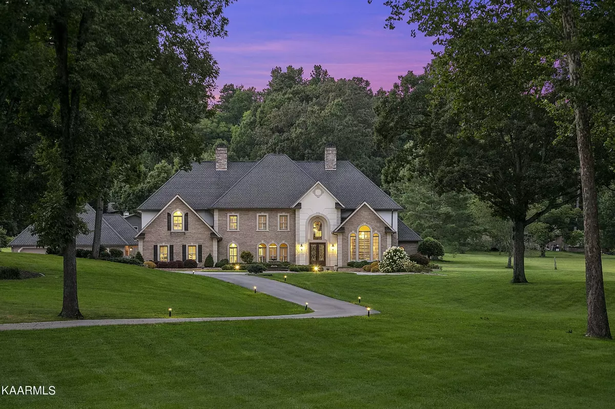 Knoxville, TN 37920,2921 Maloney Rd