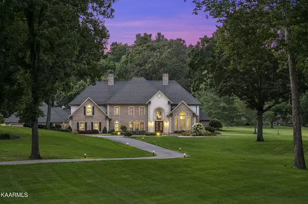 2921 Maloney Rd, Knoxville, TN 37920