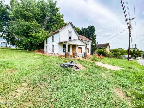 Friendsville, TN 37737,308 W Hill Ave