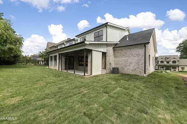 Knoxville, TN 37922,12259 Fredericksburg Blvd