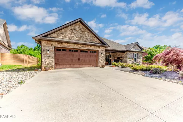 Lenoir City, TN 37772,734 Conner Lane