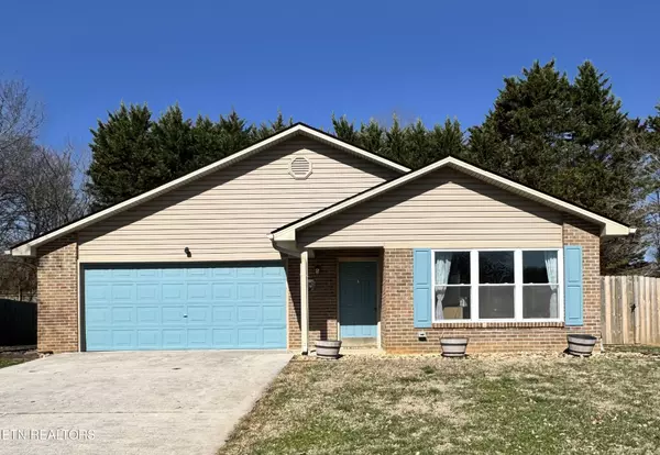 2533 Cinema Drive, Maryville, TN 37804