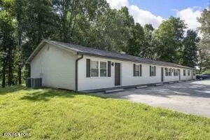 Sevierville, TN 37876,2213 2213 Douglas Dam Rd