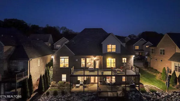 Knoxville, TN 37920,3137 Gazebo Point Way