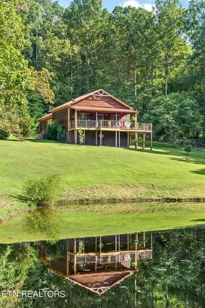 1311 Bear Creek Lane, Vanleer, TN 37181