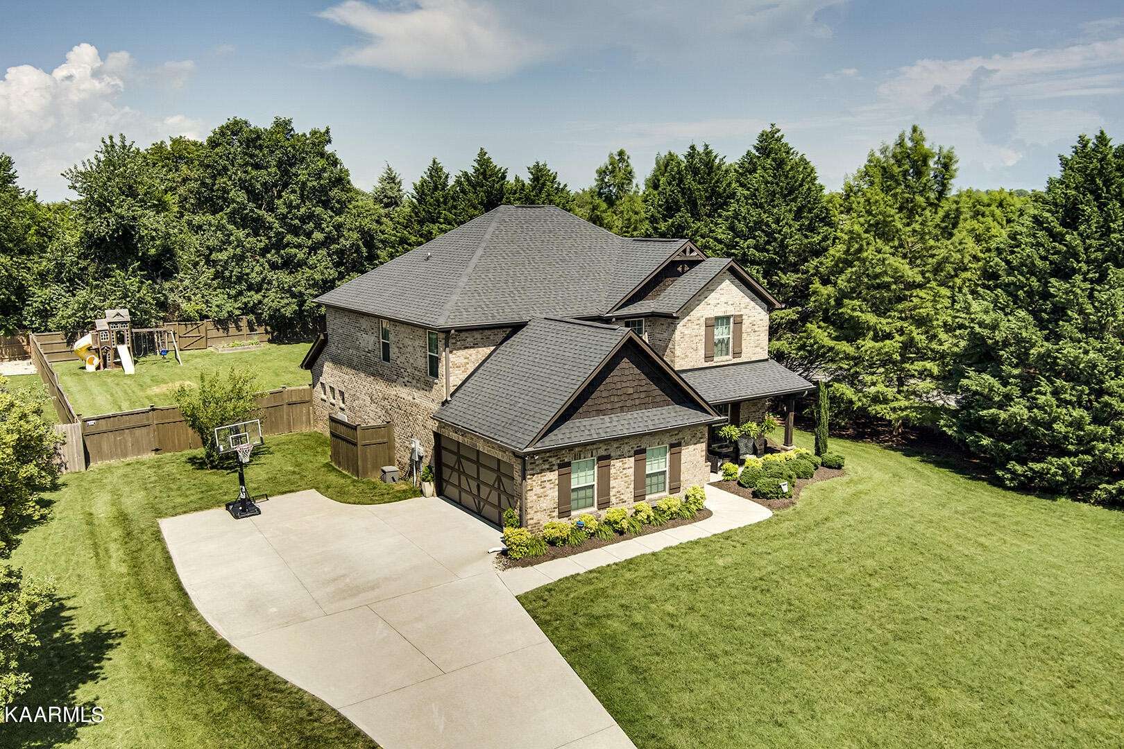 Lenoir City, TN 37771,188 Yellowstone Lane