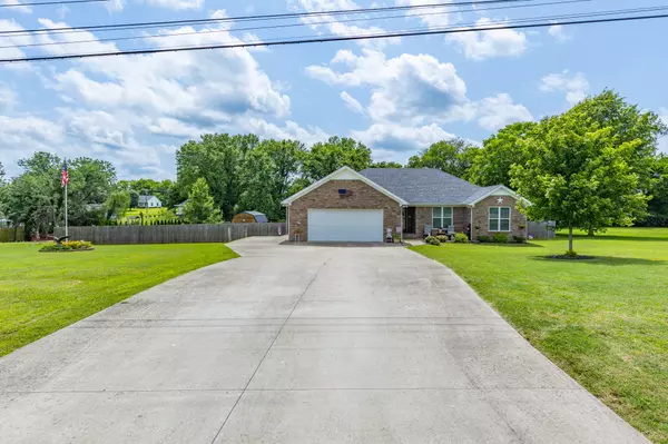 Pulaski, TN 38478,379 Cedar Place Rd