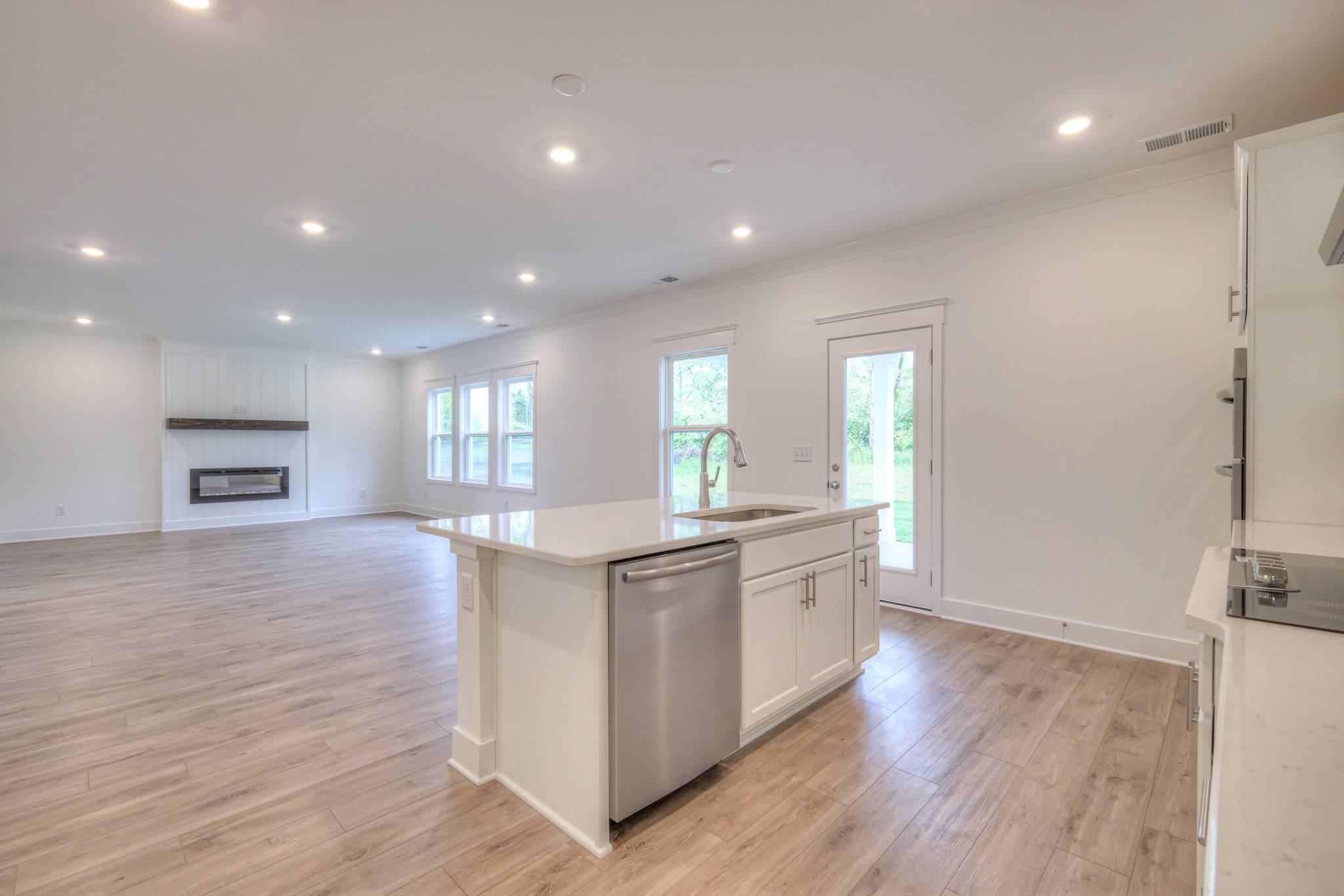 Gallatin, TN 37066,467 Triple Crown Cir