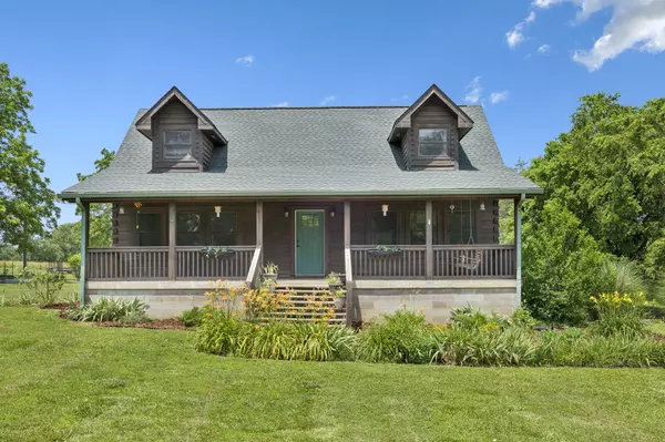 1531 Taylor Town Rd, White Bluff, TN 37187