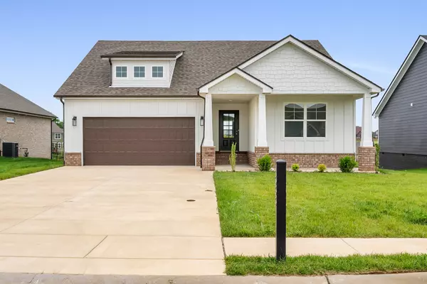 Clarksville, TN 37043,1565 Collins View Way