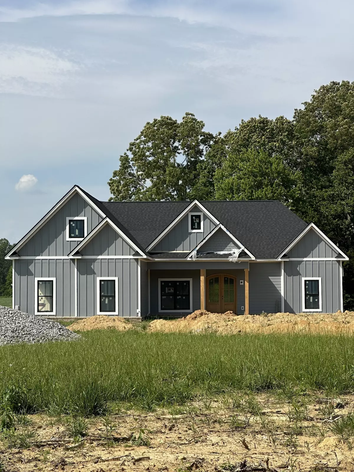 Tullahoma, TN 37388,887 Ovoca Lake Rd
