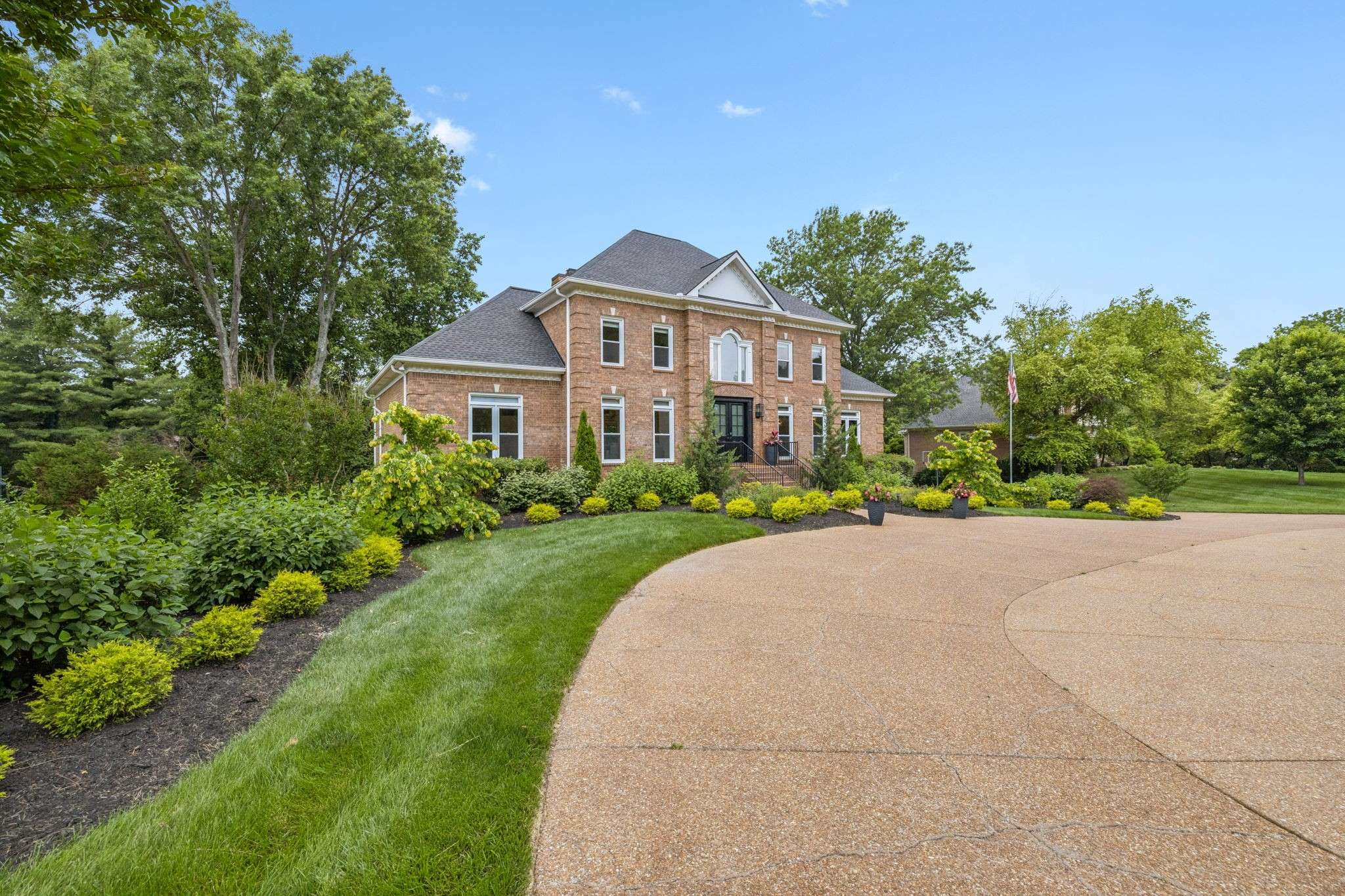 Brentwood, TN 37027,721 Jones Pkwy