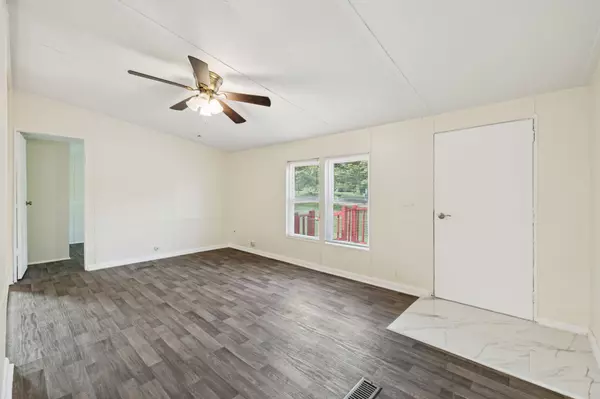 Mount Juliet, TN 37122,128 Crestview Dr