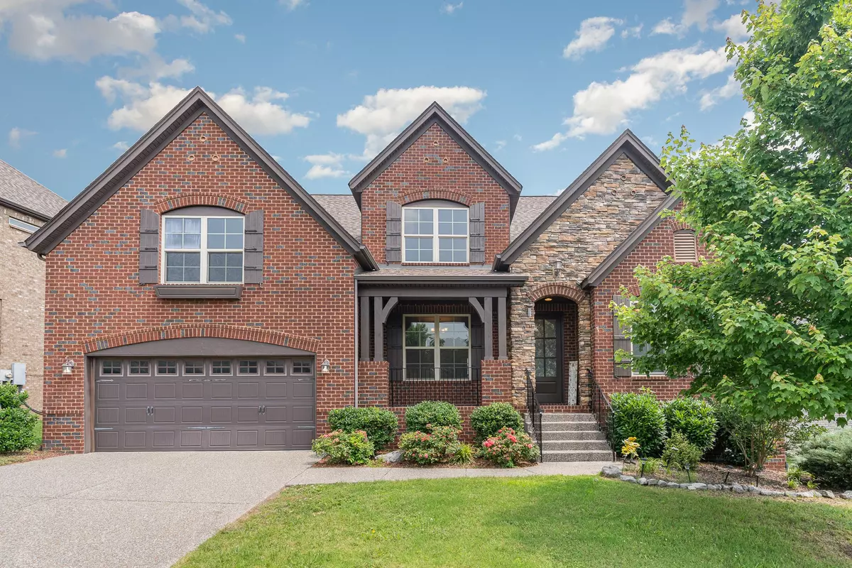 Hermitage, TN 37076,5170 Mountainbrook Cir