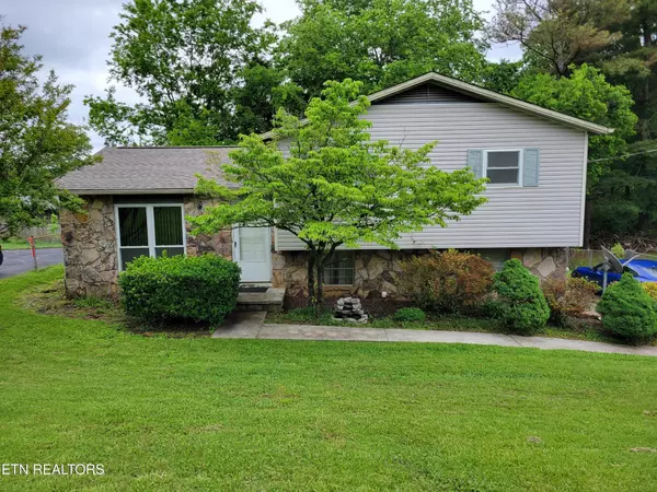 Knoxville, TN 37912,3300 Cindy Lane