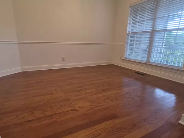 Mount Juliet, TN 37122,1045 Oakhall Dr