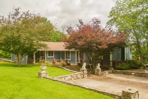 692 Tanglewood Dr, Woodbury, TN 37190