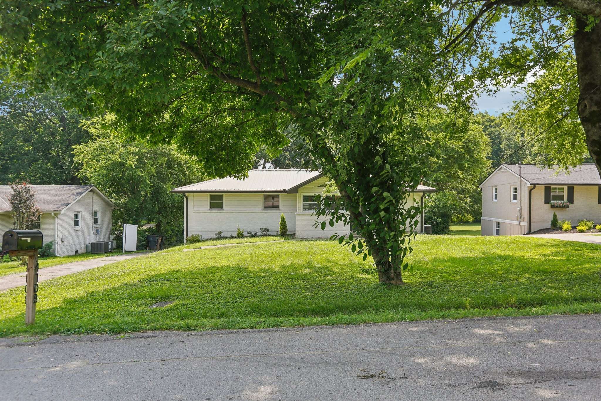Nashville, TN 37216,4108 Edwards Ave