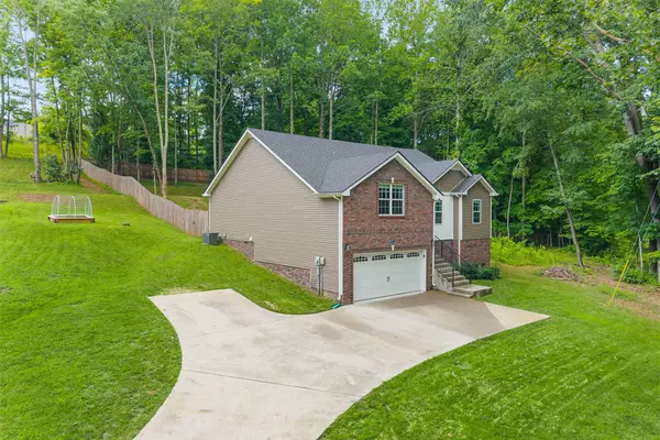 Clarksville, TN 37043,2816 E Old Ashland City Rd