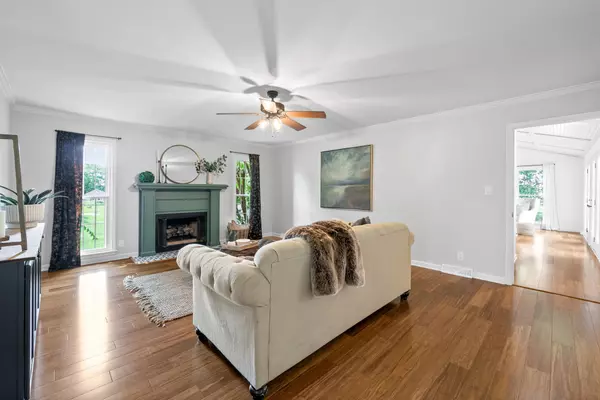 Clarksville, TN 37043,1059 Rossview Rd