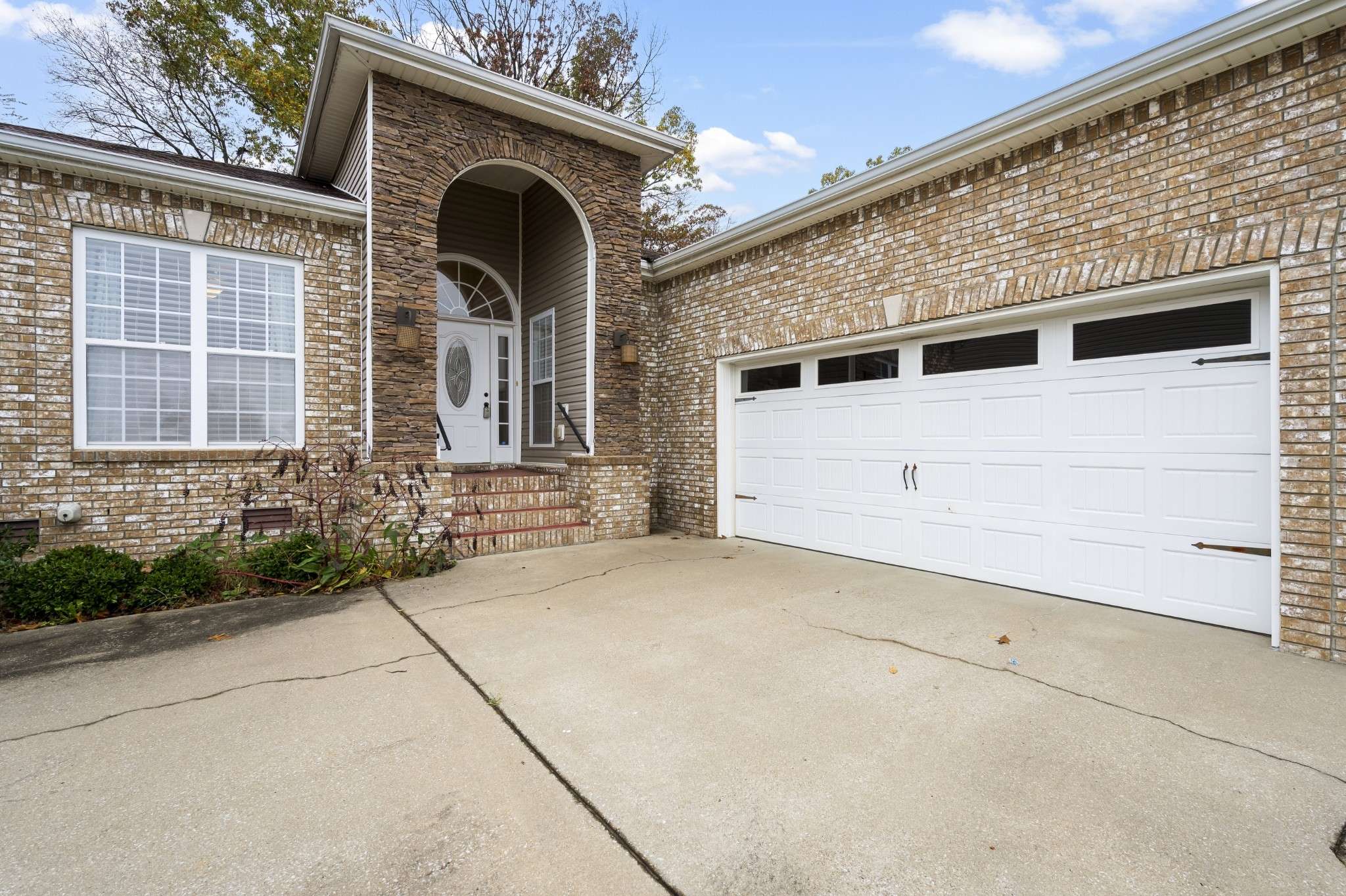 2240 Killington Dr, Clarksville, TN 37040