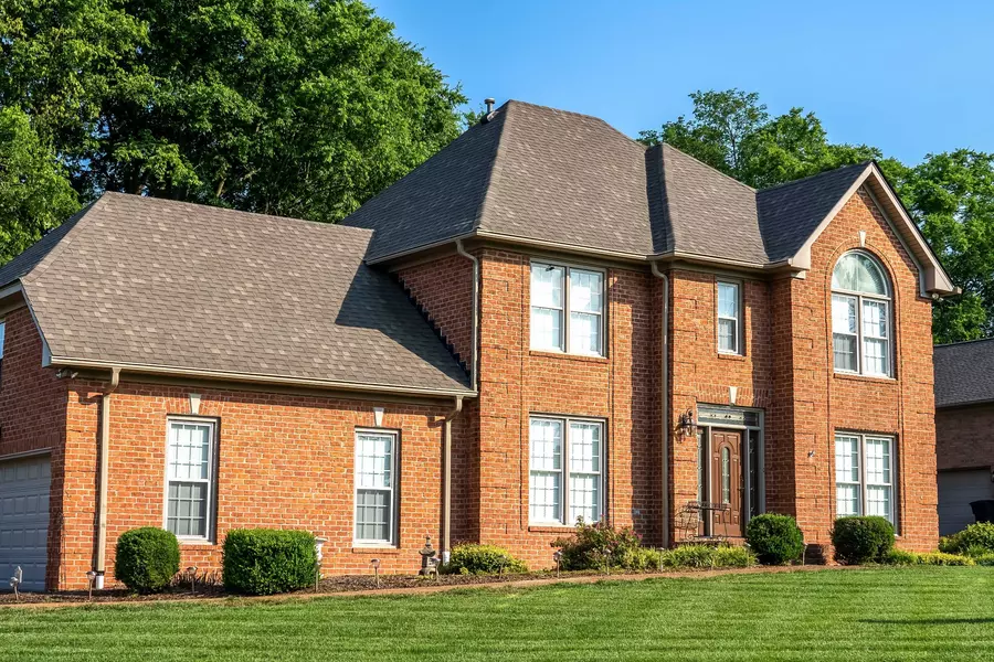 1000 Creekglen Ct, Hendersonville, TN 37075