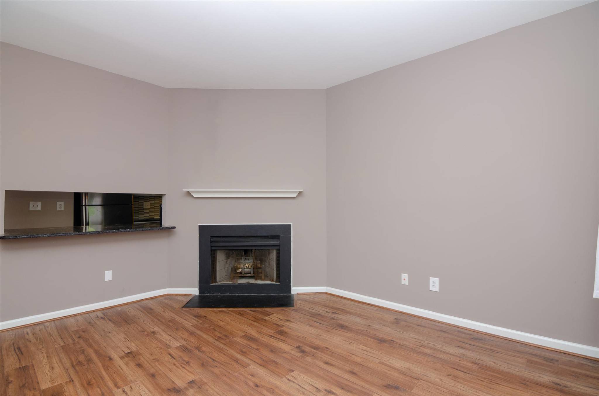 Nashville, TN 37203,3204 W End Cir #5