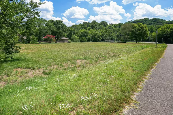 Nashville, TN 37221,8356 Highway 100