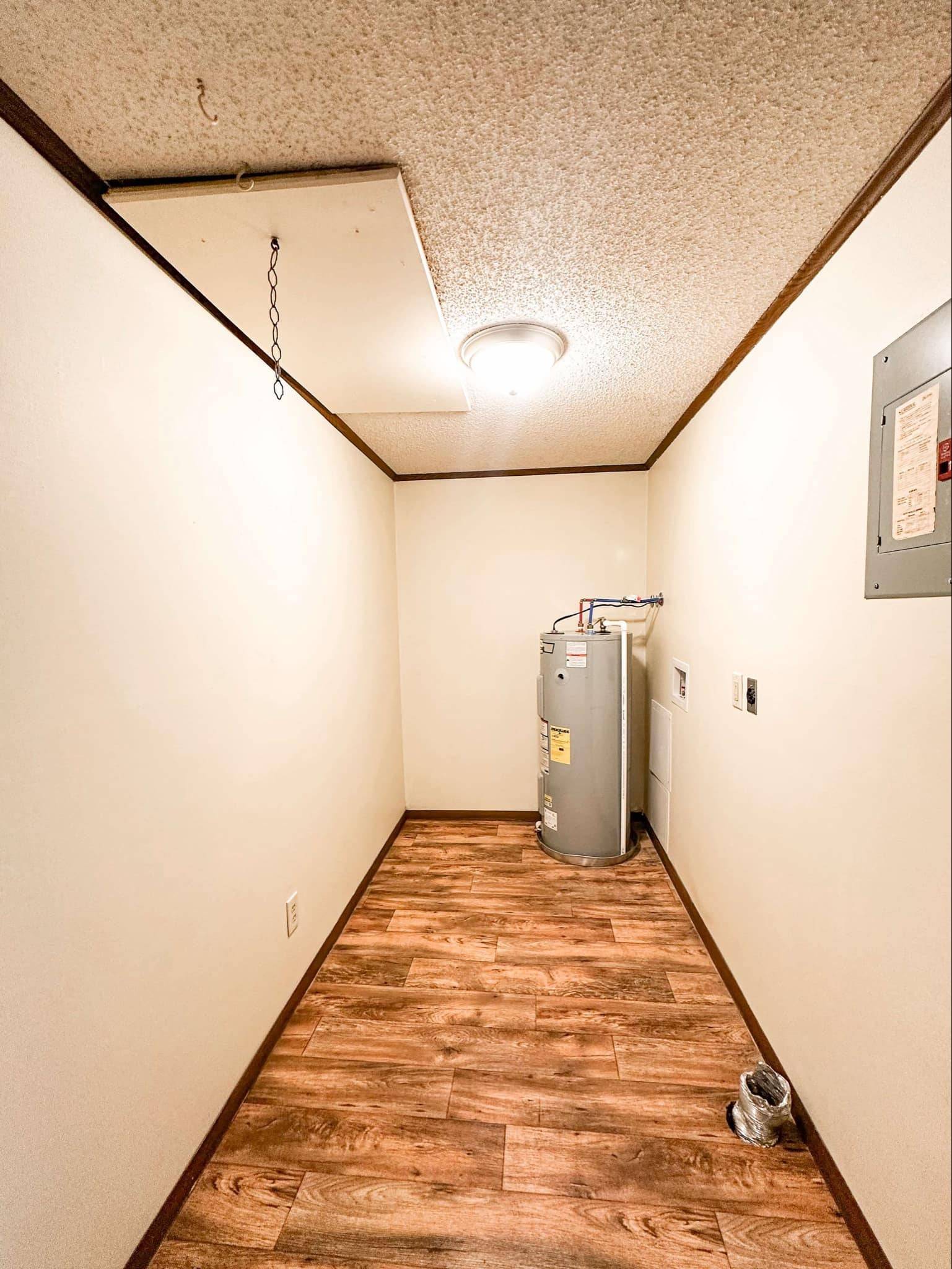 Clarksville, TN 37043,2421 Madison St #2