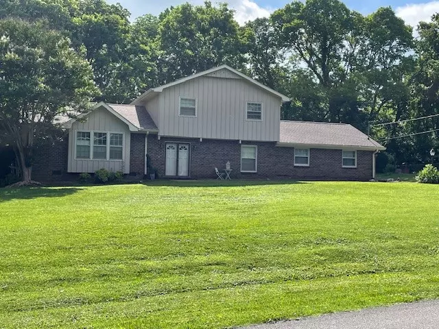 1002 Sunny Hill Rd, Brentwood, TN 37027
