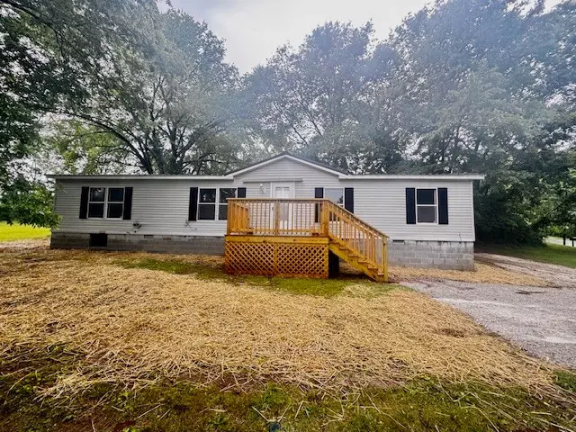 Cowan, TN 37318,207 Sycamore St #N