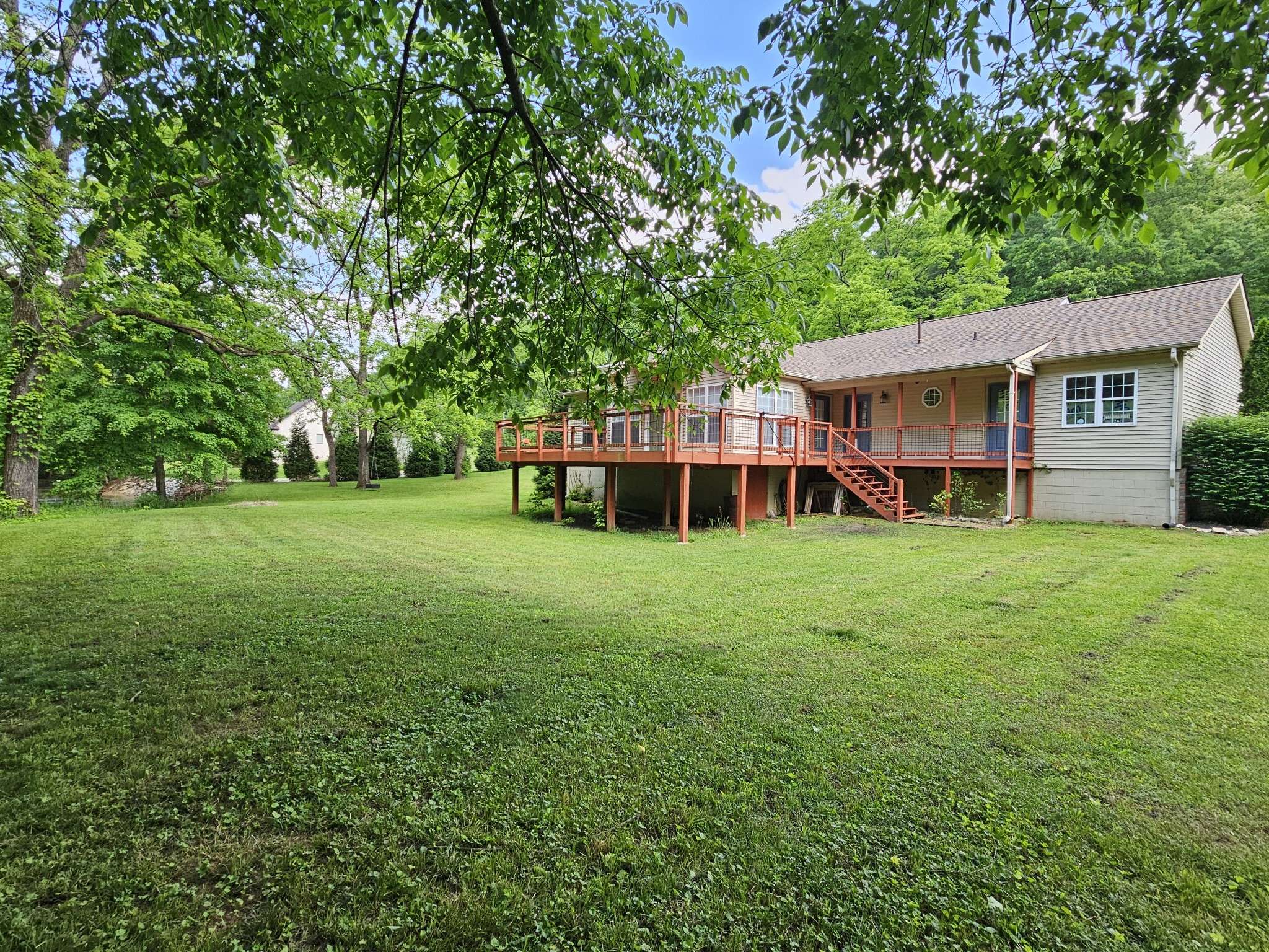 Greenbrier, TN 37073,2524 Distillery Rd