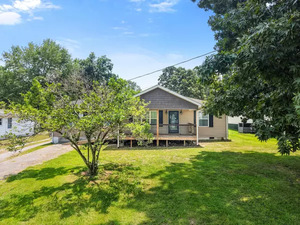 638 Hickory Lane, Rossville, GA 30741