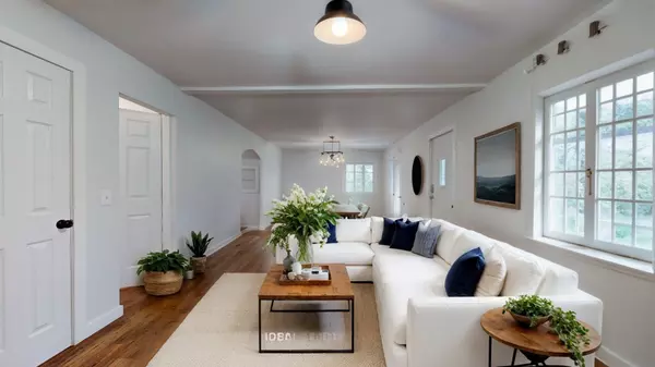 Charlotte, TN 37036,3102 Vanleer Hwy