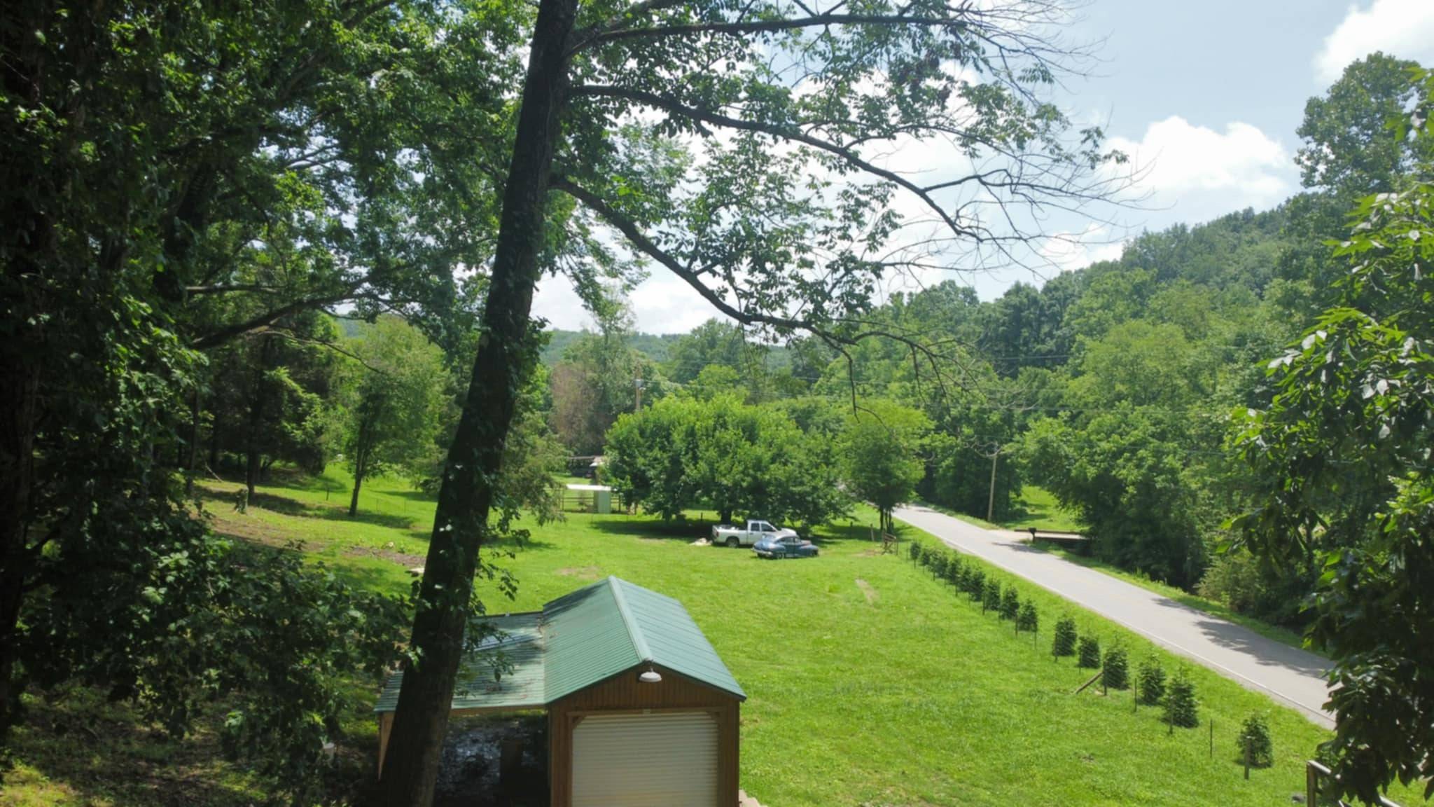 Bethpage, TN 37022,1162 Rock Bridge Rd