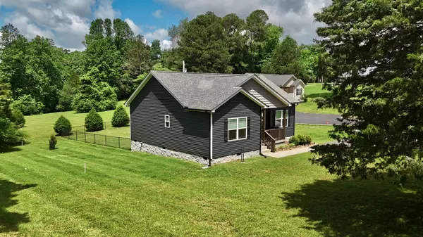 Dickson, TN 37055,110 Saw Mill Road