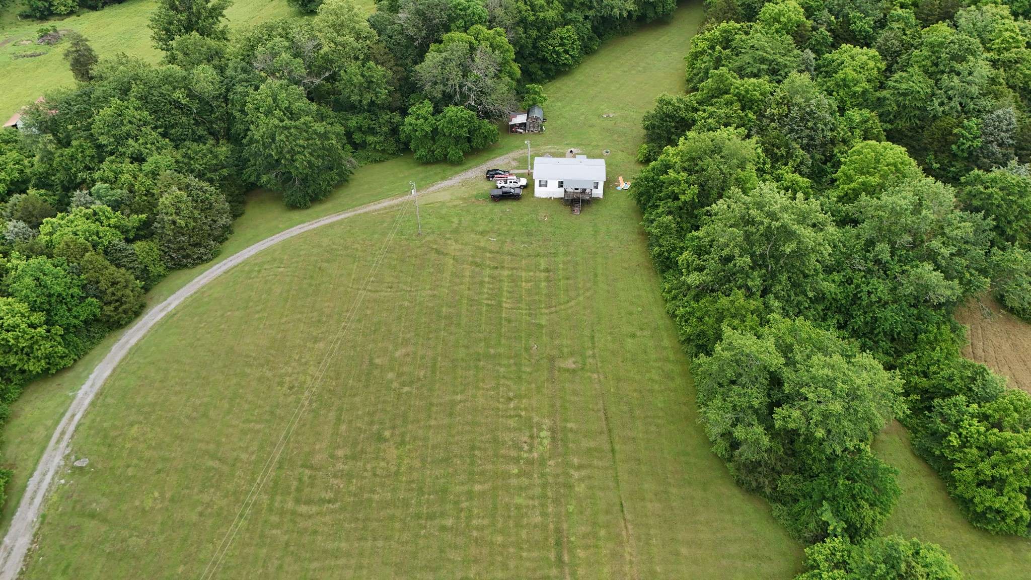 2250 Temperance Hall Rd, Liberty, TN 37095
