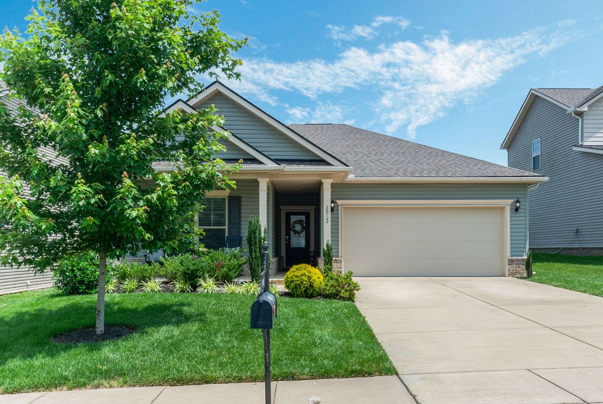 2932 Hen Brook Dr, Columbia, TN 38401
