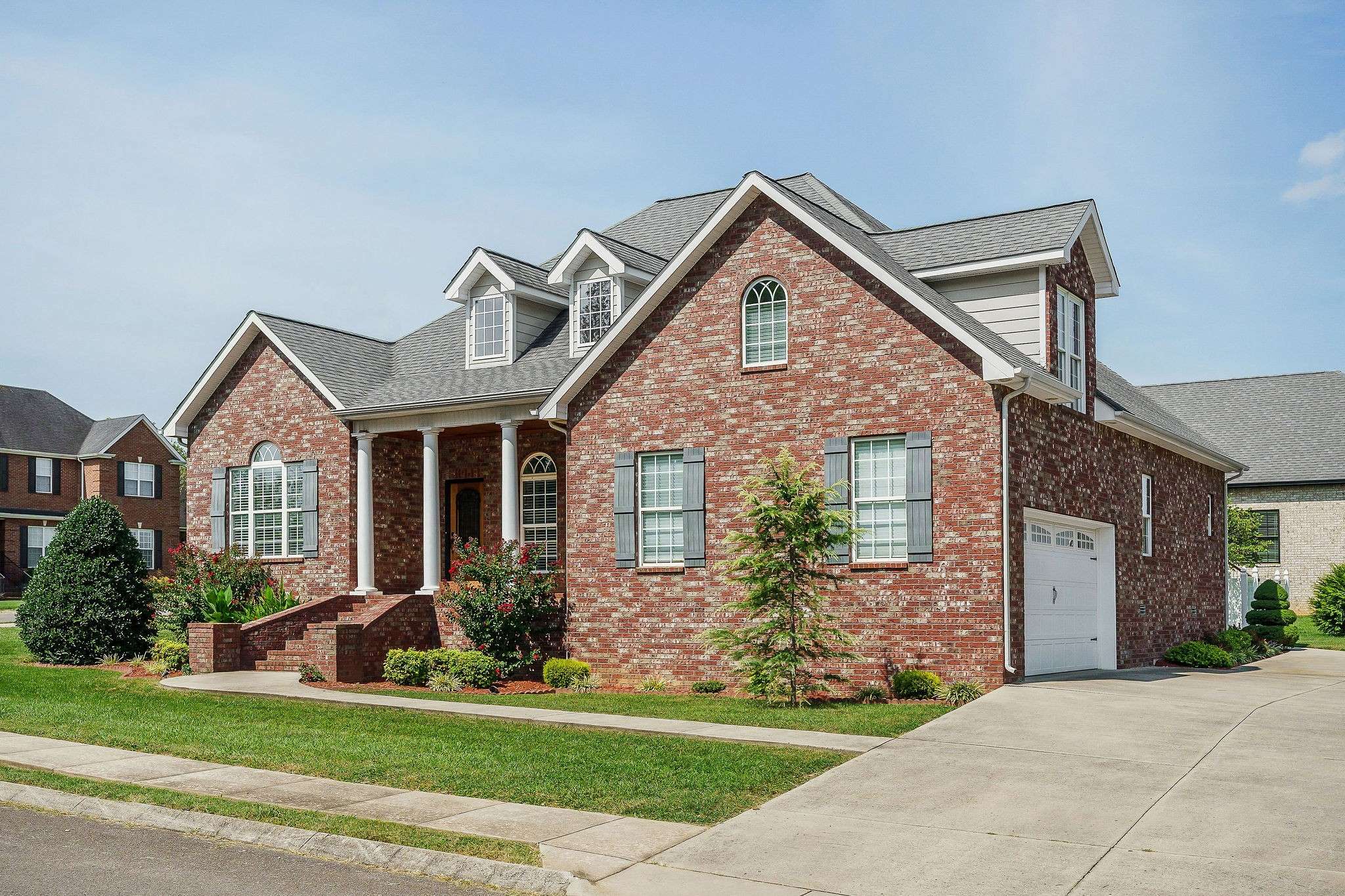 203 Saint Andrews Ct, Mcminnville, TN 37110