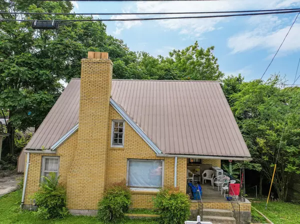 Mcminnville, TN 37110,102 W Sparta St