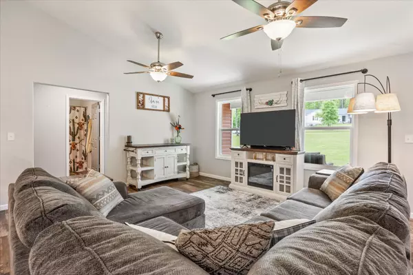 Crossville, TN 38571,439 Ferry Bend Trl