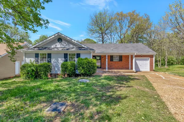 1121 Traceton Cir, Antioch, TN 37013