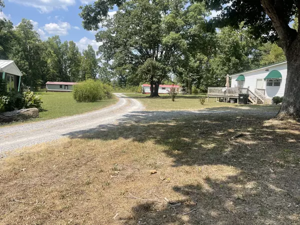 Woodbury, TN 37190,5116 Jim Cummings Hwy