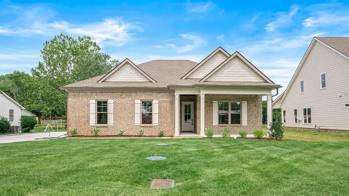 Murfreesboro, TN 37129,504 Gresham Lane