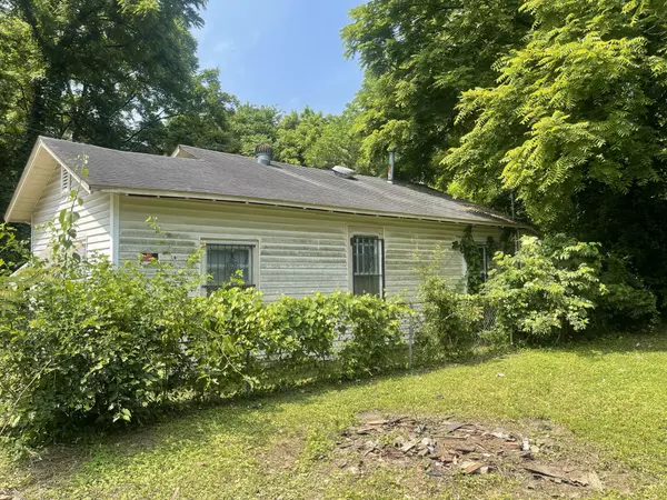 Jackson, TN 38301,100 Logan St