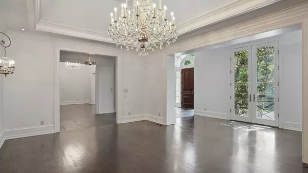 Nashville, TN 37215,4345 Chickering Ln