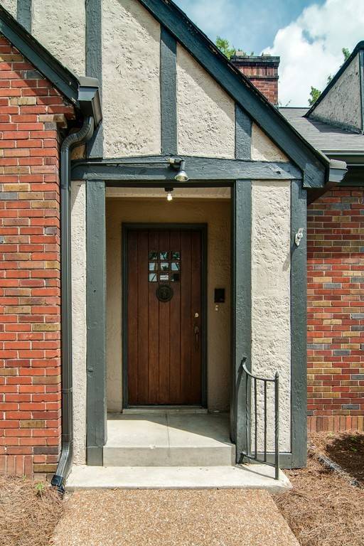 Nashville, TN 37215,2040 Overhill Dr