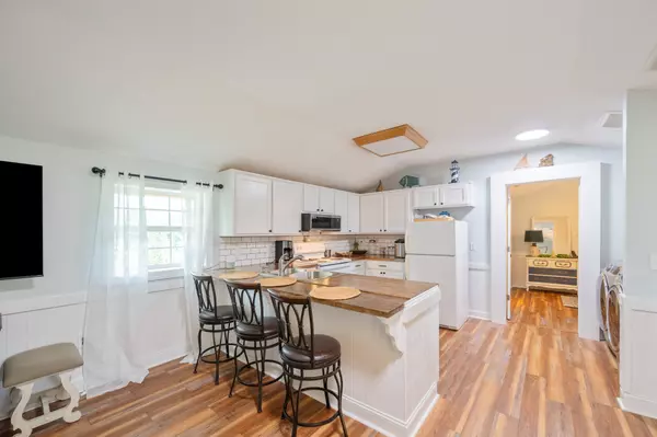 Decaturville, TN 38329,91 Creekside View Ln