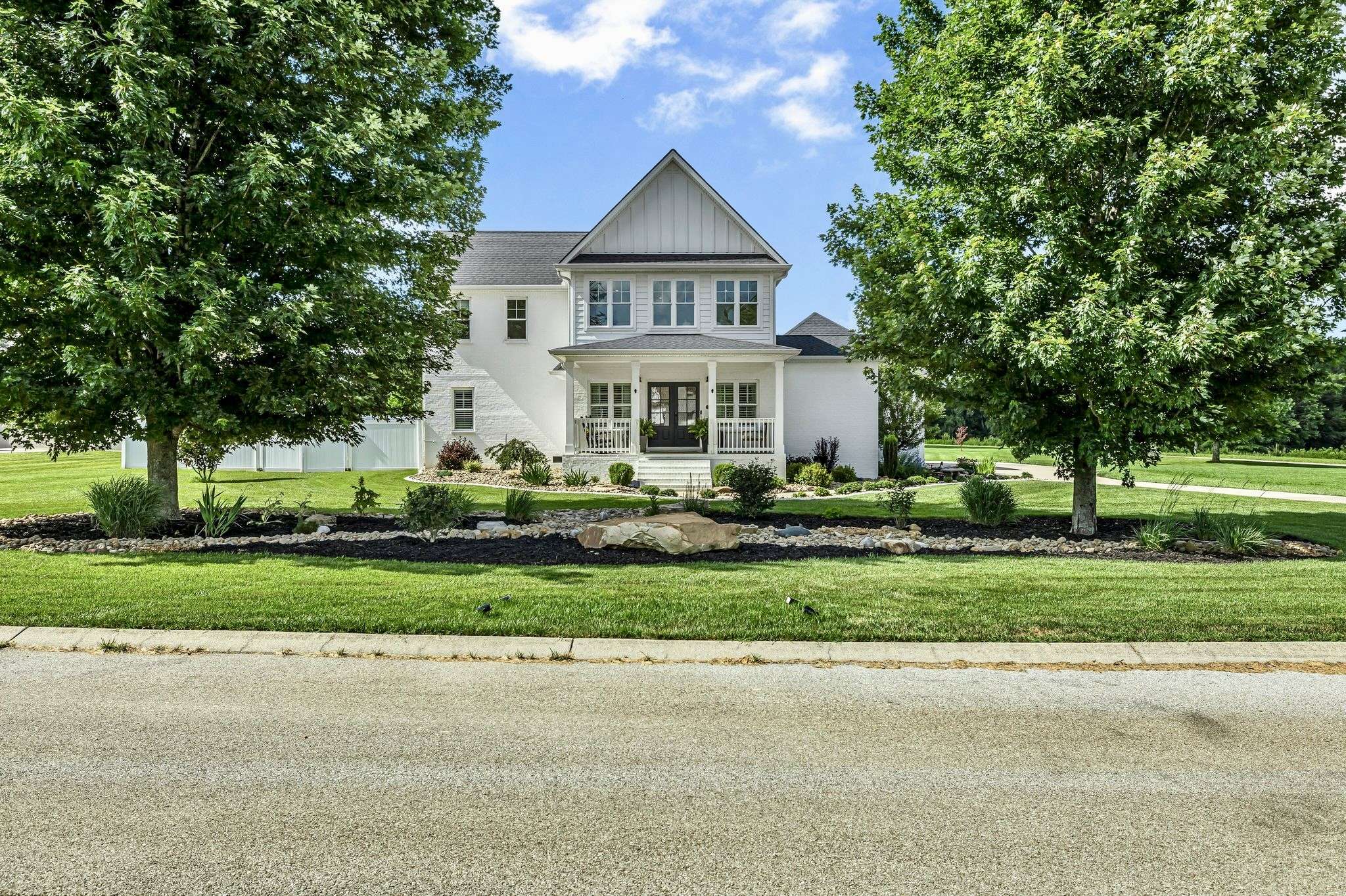 241 Bluegrass Rd, Manchester, TN 37355